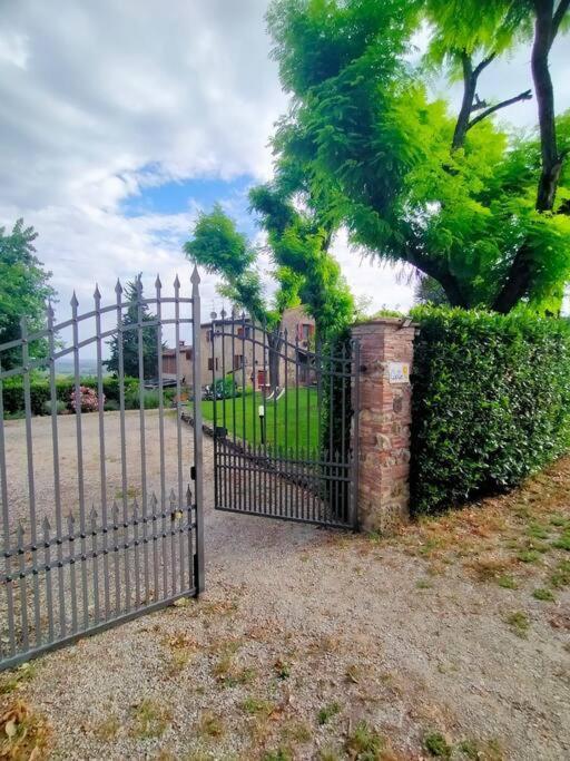 サン・ジミニャーノ Cielo - Antica Casa Sulla Via Francigenaヴィラ エクステリア 写真